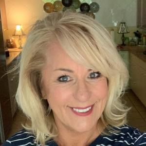 Meet your Posher, Shelly